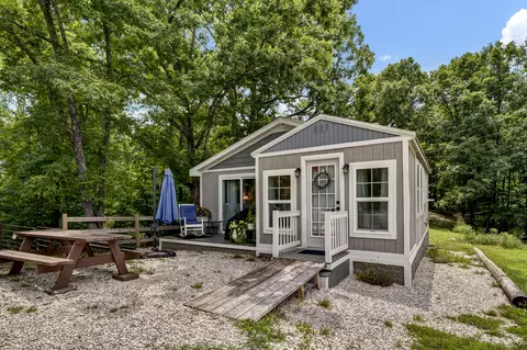 220 Dehart Rd, West Liberty, KY 41472