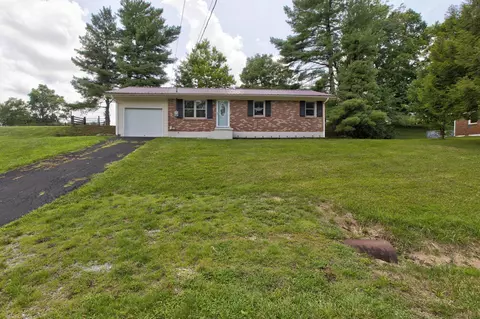 3816 Woodland Dr, Mount Sterling, KY 40353