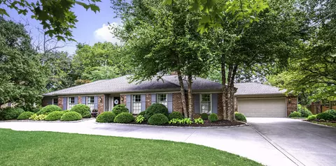 1049 Turkey Foot Rd, Lexington, KY 40502