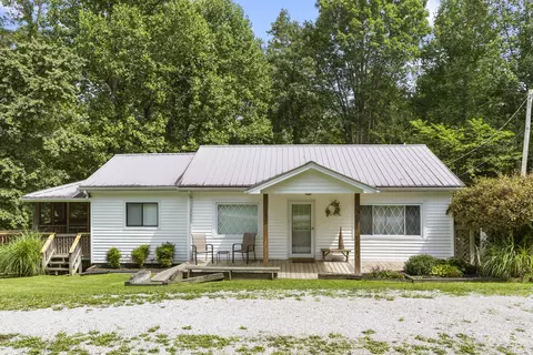 531 Treadway Rd, Beattyville, KY 41311