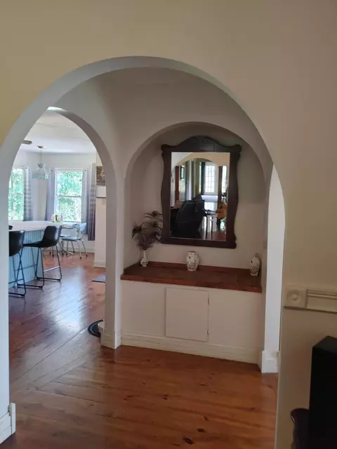 Entry Way - 749 Huff School Rd, Mckee, KY 40447 photo 2 of 5