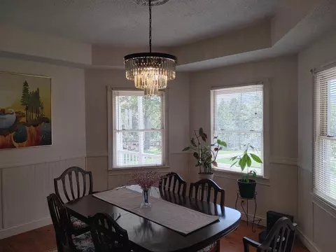 Dining - 749 Huff School Rd, Mckee, KY 40447 photo 3 of 3