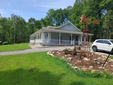 Exterior - 749 Huff School Rd, Mckee, KY 40447 photo 1 of 8