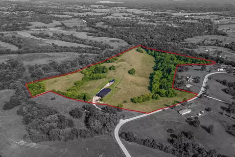 4860 Schollsville Rd, Winchester, KY 40391