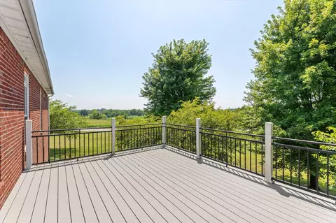 Exterior - 100 Ridgeview Ln, Georgetown, KY 40324 photo 9 of 10