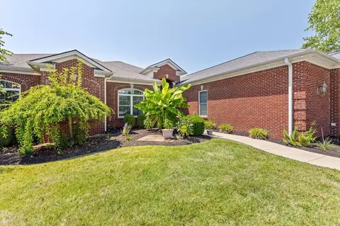 Exterior - 100 Ridgeview Ln, Georgetown, KY 40324 photo 1 of 10
