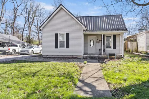 130 Center St, Danville, KY 40422