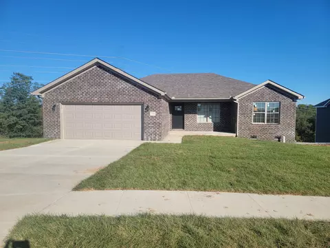 725 Yellowstone Trl, Richmond, KY 40475
