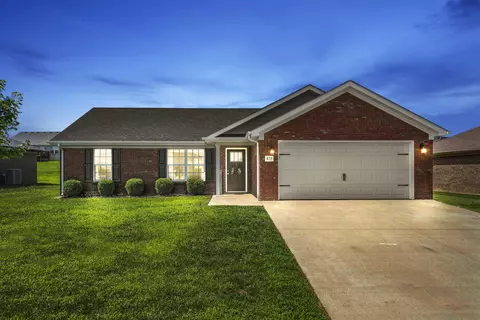475 Southern Cross Dr, Richmond, KY 40475