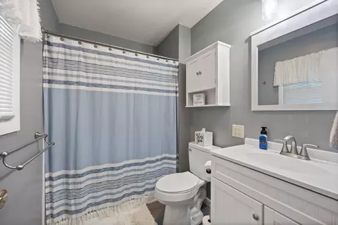 Bath - 75 Reasor St, Corbin, KY 40701 photo 1 of 4
