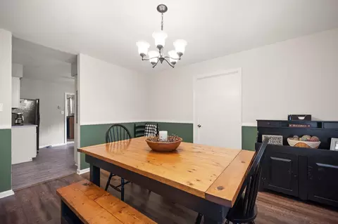 Dining - 75 Reasor St, Corbin, KY 40701 photo 2 of 4
