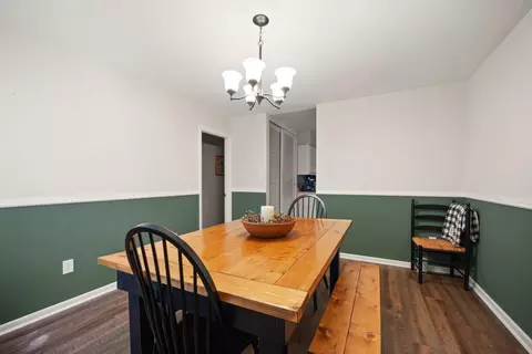 Dining - 75 Reasor St, Corbin, KY 40701 photo 4 of 4