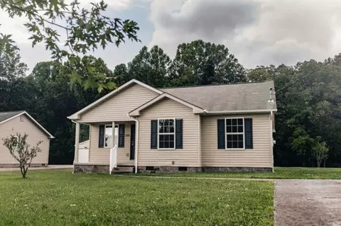 296 Hickory Grove Ln, Stanton, KY 40380