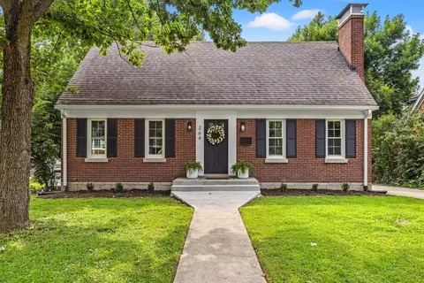 264 Larch Ln, Lexington, KY 40511