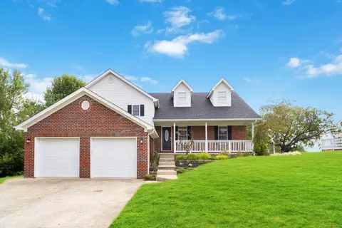 319 General Smith Dr, Richmond, KY 40475