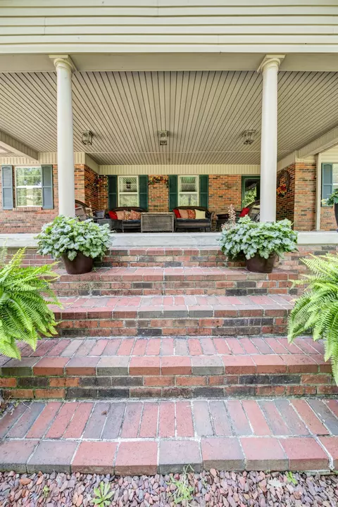 Exterior - 175 N Bend Rd, Stanton, KY 40380 photo 12 of 20