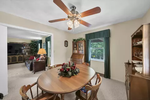 Dining - 175 N Bend Rd, Stanton, KY 40380 photo 2 of 2