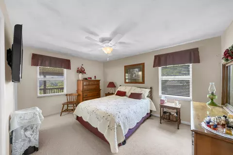 Bedroom - 175 N Bend Rd, Stanton, KY 40380 photo 6 of 9