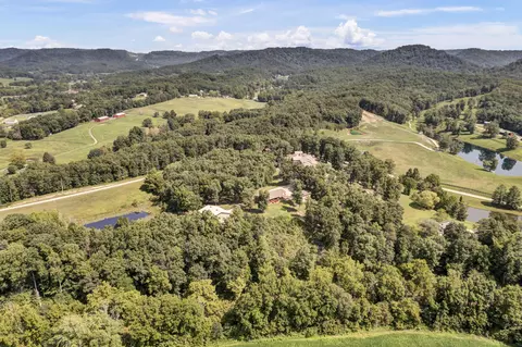 View/Area - 175 N Bend Rd, Stanton, KY 40380 photo 4 of 7