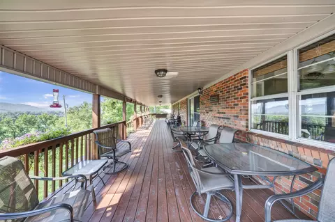 Exterior - 175 N Bend Rd, Stanton, KY 40380 photo 6 of 20