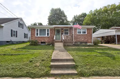Exterior - 21 Vine St, Winchester, KY 40391 photo 1 of 6