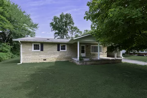 208 Woodford Ave, Berea, KY 40403