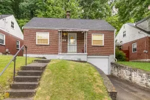 326 Riddle Pl, Newport, KY 41071