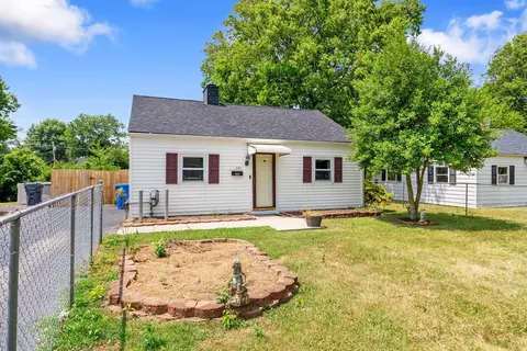 907 Marcellus Dr, Lexington, KY 40505