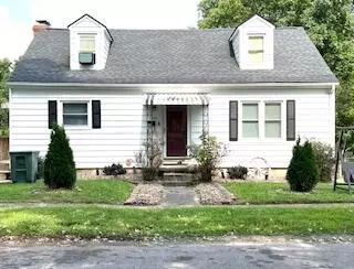 316 Creekview Dr, Paris, KY 40361