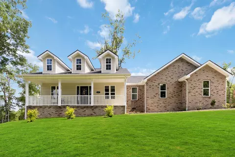 647 Mauney Chapel Rd, Corbin, KY 40701