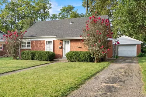 743 Della Dr, Lexington, KY 40504