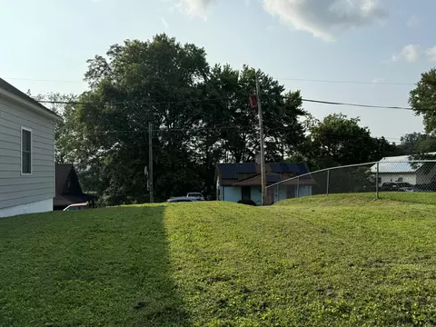 Exterior - 1905 Patton Ave, Jackson, KY 41339 photo 6 of 6