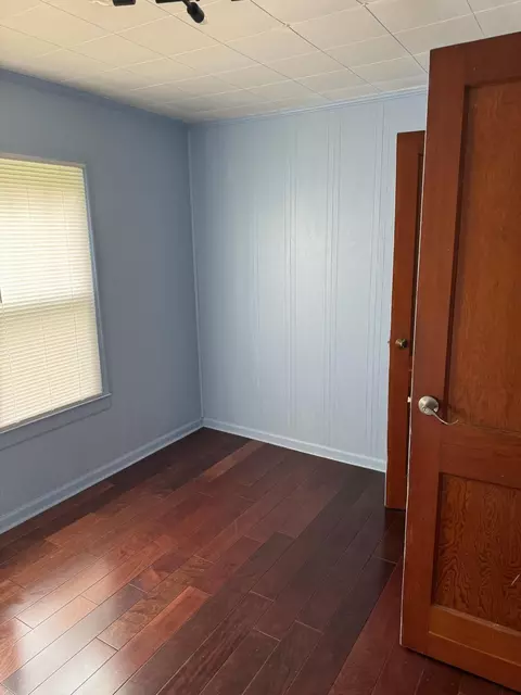 Bedroom - 1905 Patton Ave, Jackson, KY 41339 photo 2 of 3