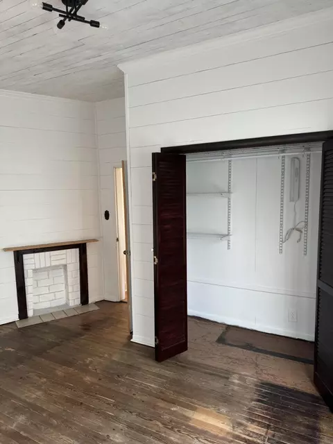 Bedroom - 1905 Patton Ave, Jackson, KY 41339 photo 1 of 3