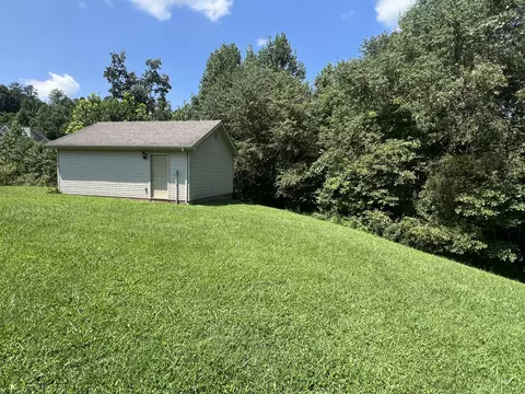 174 Buckland Loop Loop, Corbin, KY 40701 photo 3