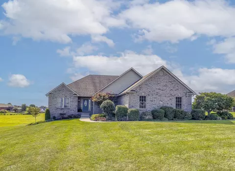 4012 Port Royal Dr, Richmond, KY 40475