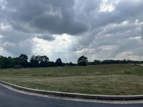109 Commonwealth Dr, Mount Sterling, KY 40353