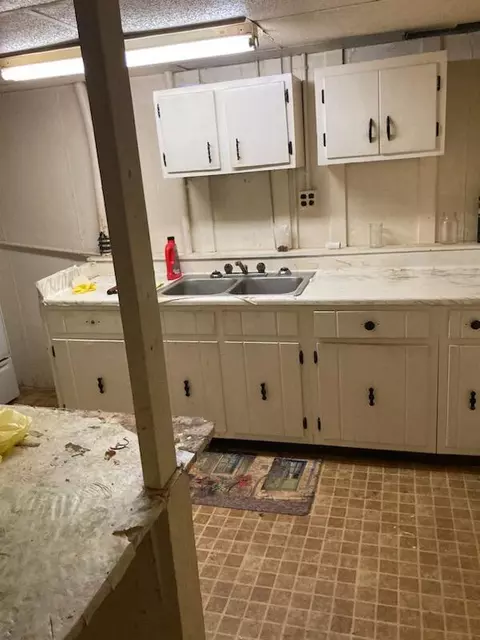Kitchen - 111 Rucker Ln, Gray, KY 40734 photo 3 of 3