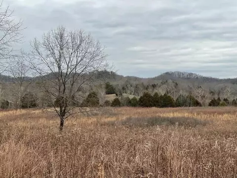 328 Dug Hill Rd, Elk Horn, KY 42733