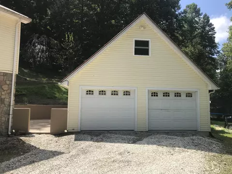 2575 Smith Br, Grayson, KY 41143 photo 3