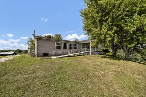 1055 Rosedale Rd, Morehead, KY 40351 photo 3