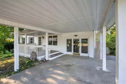 25 Kaye St, Berea, KY 40403 photo 4
