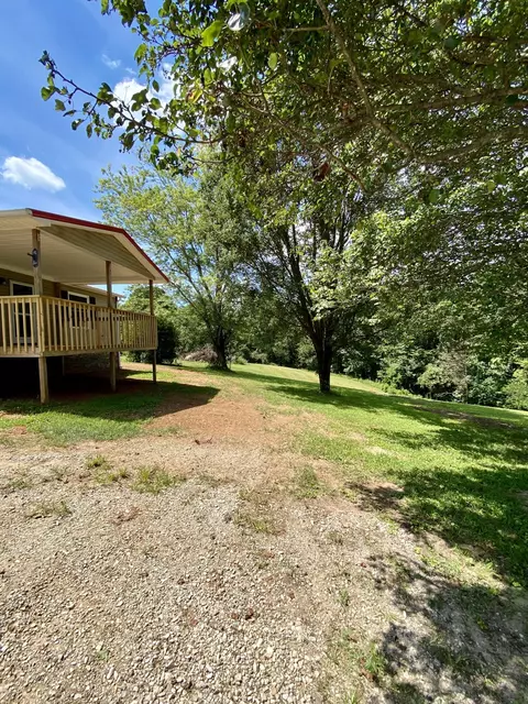 132 Stella Ln, Eubank, KY 42567 photo 2