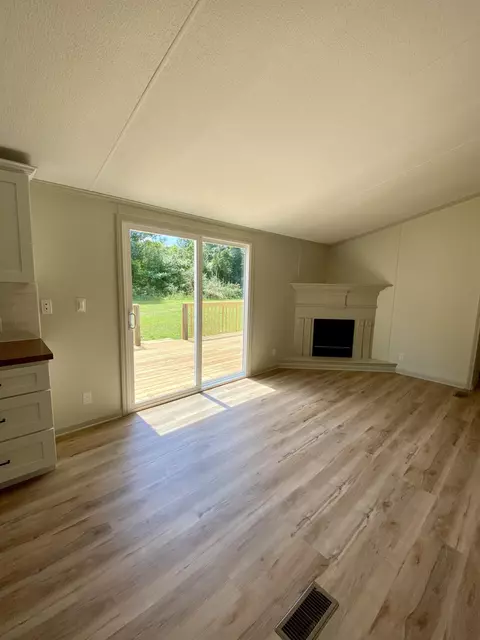 132 Stella Ln, Eubank, KY 42567 photo 10