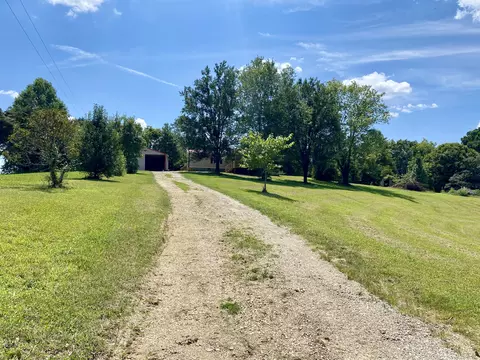 132 Stella Ln, Eubank, KY 42567 photo 3