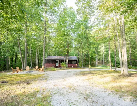 230 Spring Hill Dr, Wellington, KY 40387