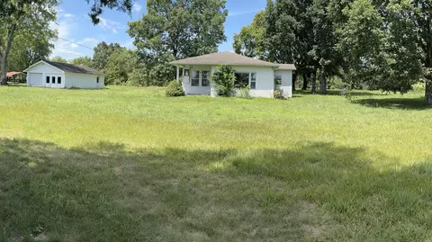 337 College Hill Rd, Waco, KY 40385
