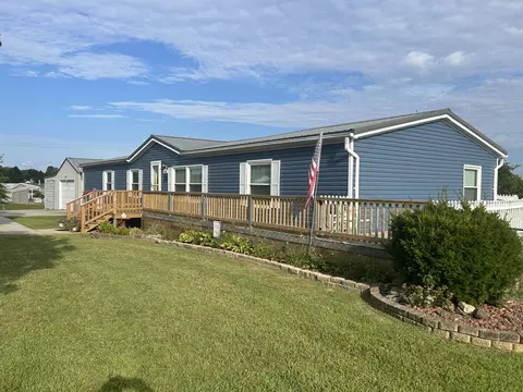 416 Golf Trail Rd, Jamestown, KY 42629