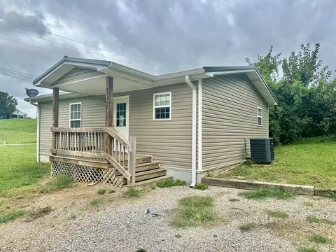 11 Allusive Ave, Monticello, KY 42633