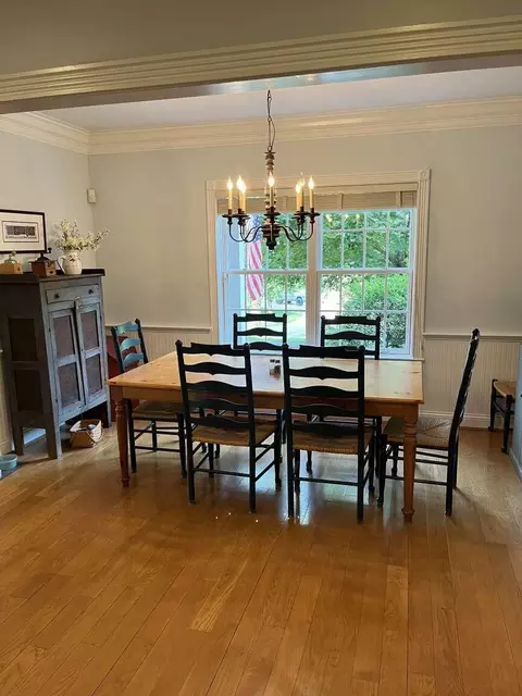 Dining - 742 Cameron Ct, Union, KY 41091 photo 2 of 4